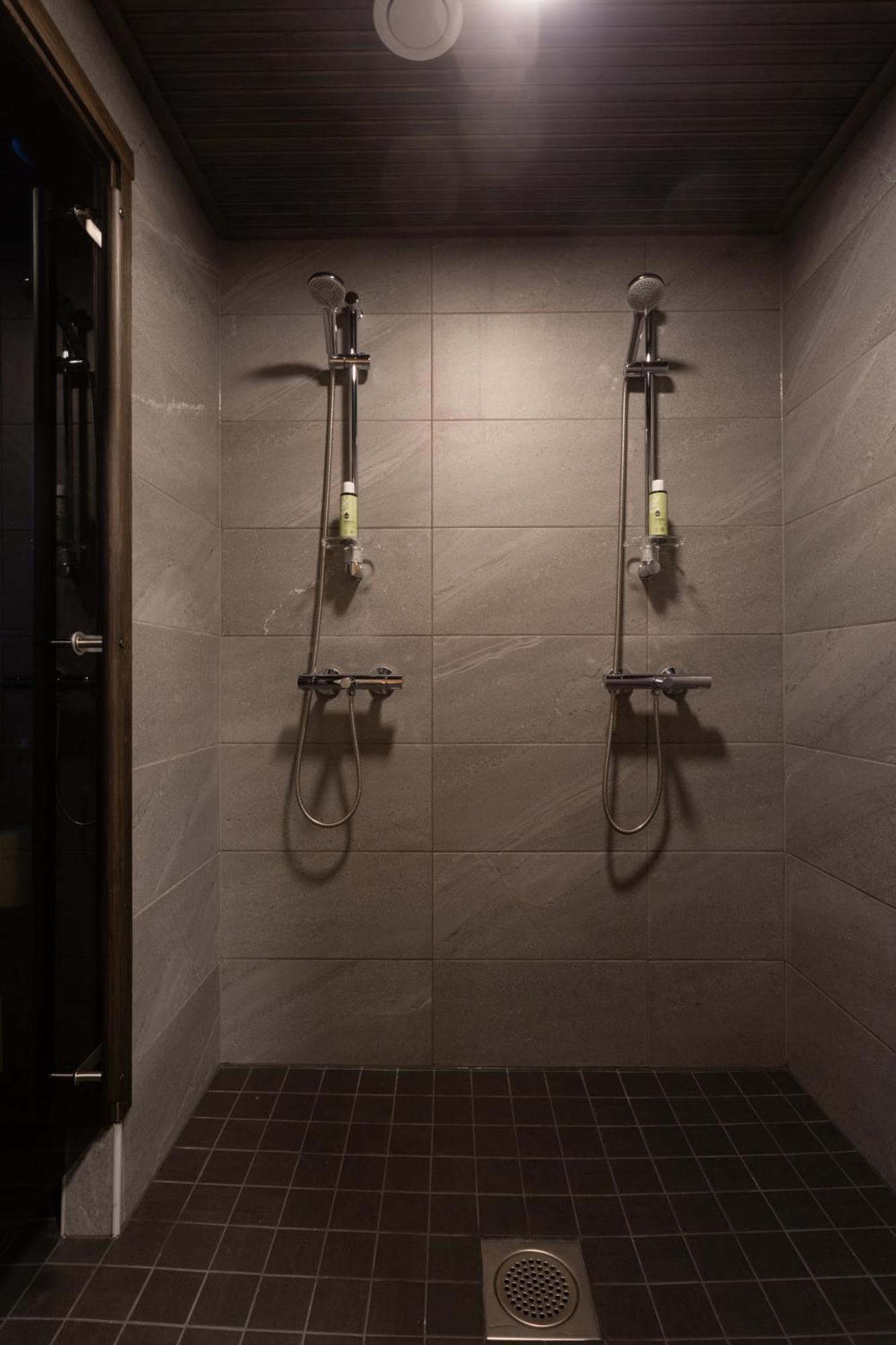 רובניימי Kajo Sky Lodge מראה חיצוני תמונה